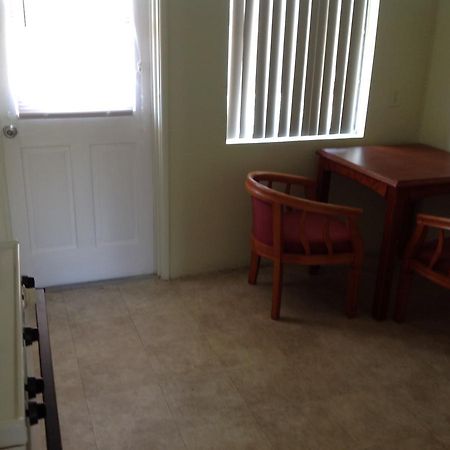 Elsinore Hotsprings Motel Lake Elsinore Εξωτερικό φωτογραφία