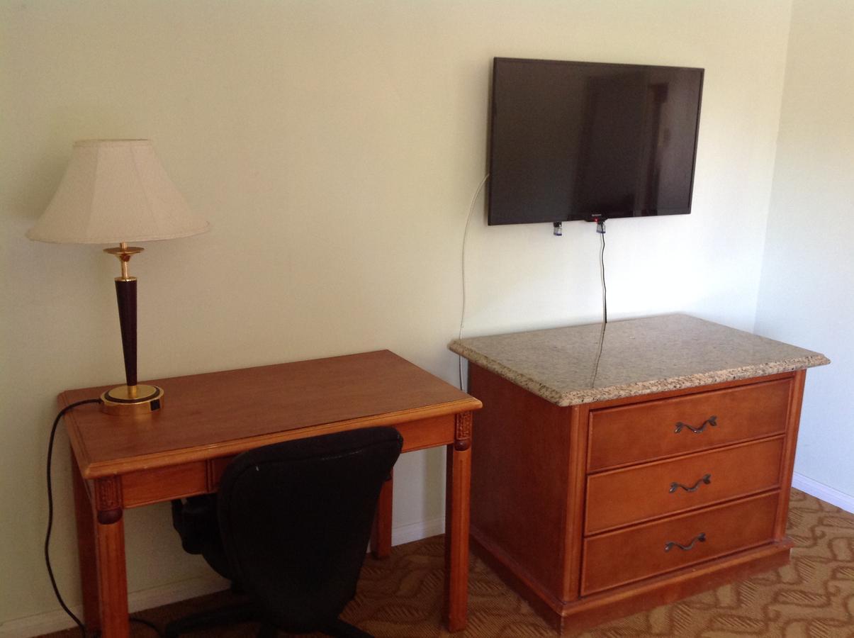 Elsinore Hotsprings Motel Lake Elsinore Εξωτερικό φωτογραφία